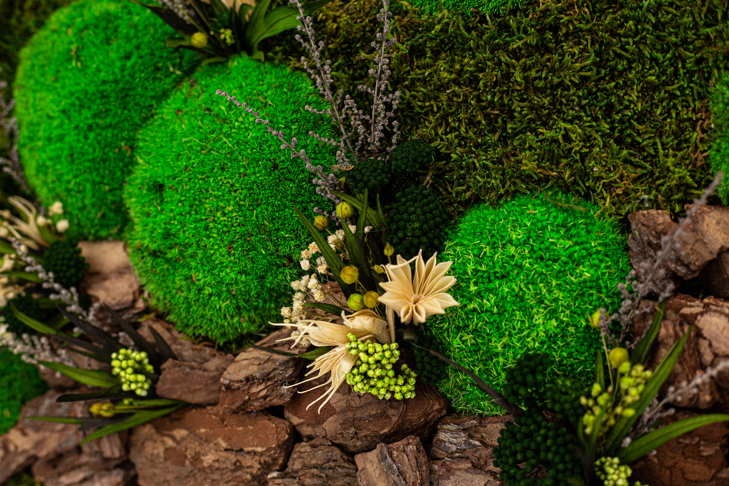 Atemberaubende grüne Wanddekoration: Wandbild aus konserviertem Moos mit LED-Beleuchtung, gerahmtes Wandbild mit konserviertem Moos und LED-Beleuchtung, ideales Geschenk für Zuhause